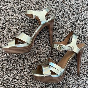 Coach 7.5 heels